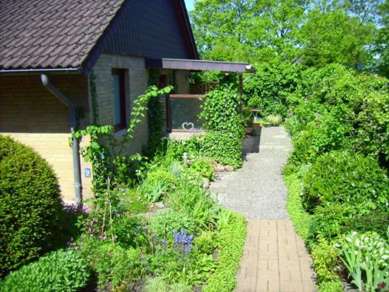 Ferienwohnung Diena - Unterkunft Mit Toller Ausstattung Und Zwei Terrassen Tarp Exteriör bild